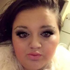 Meet your Posher, Nichole